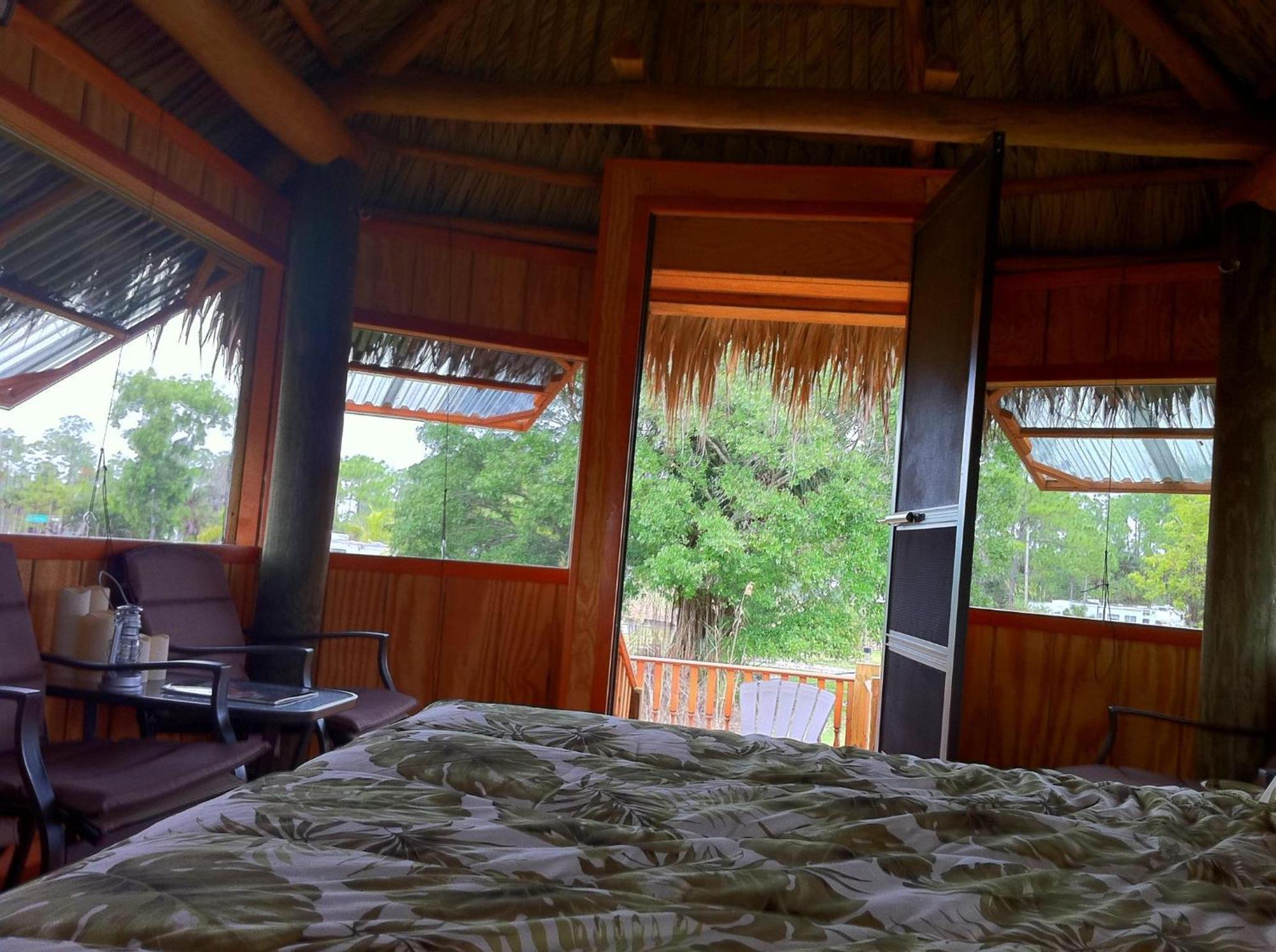 Everglades Chickee Cottage & Bungalow - Ochopee Exteriör bild