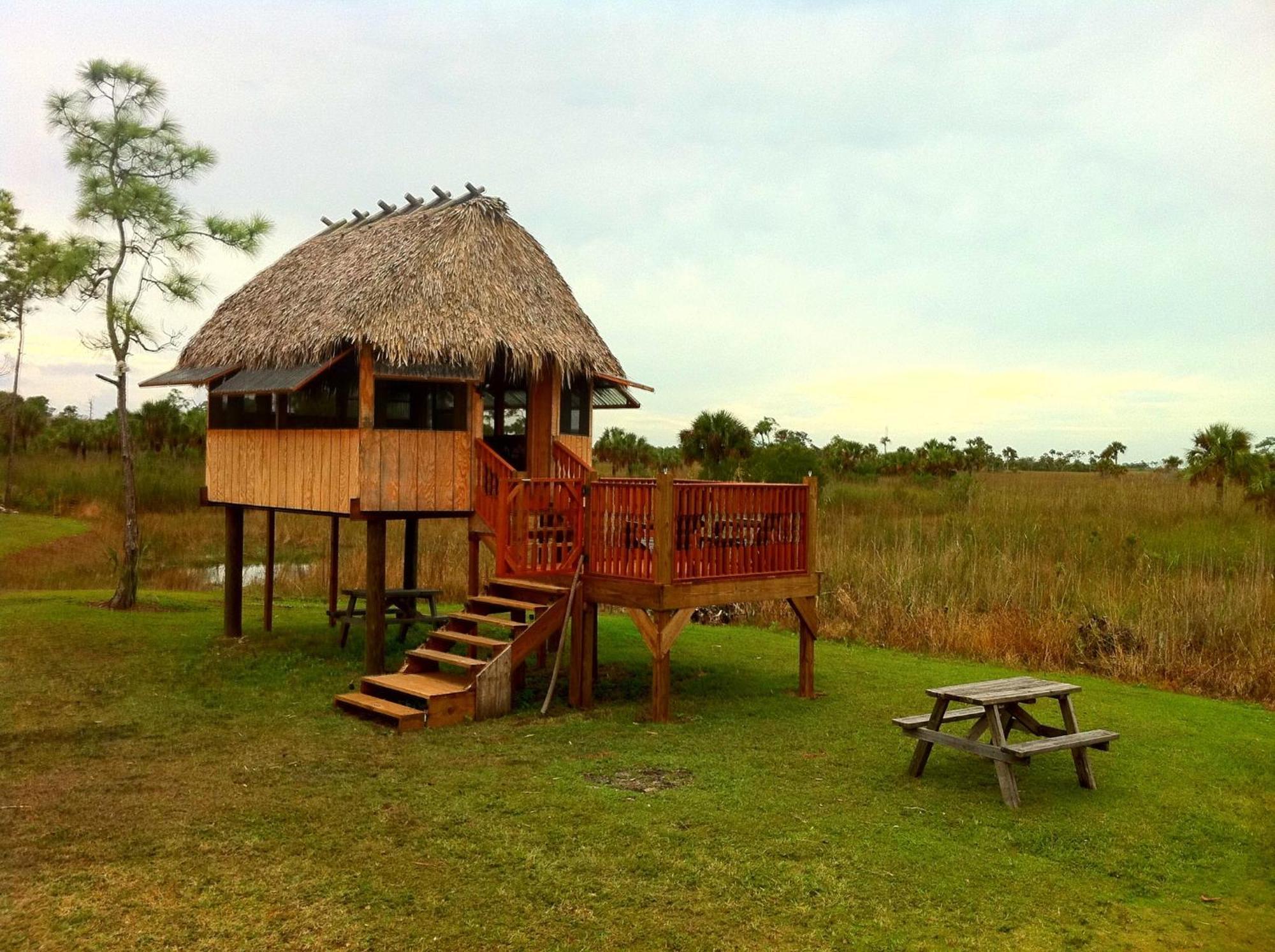 Everglades Chickee Cottage & Bungalow - Ochopee Exteriör bild