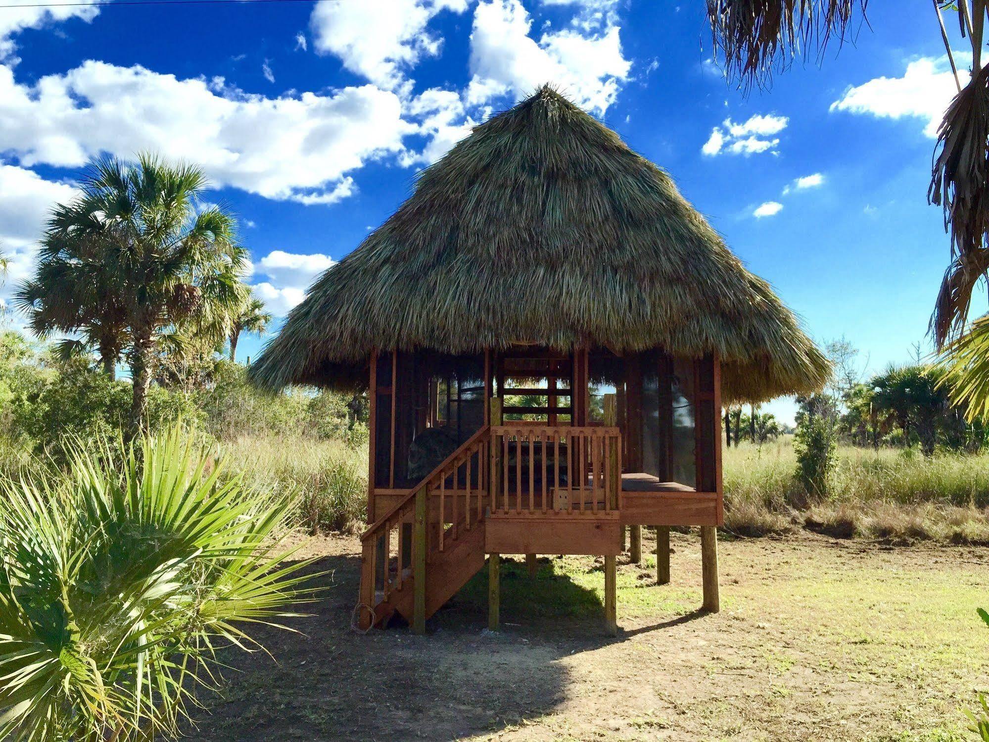 Everglades Chickee Cottage & Bungalow - Ochopee Exteriör bild